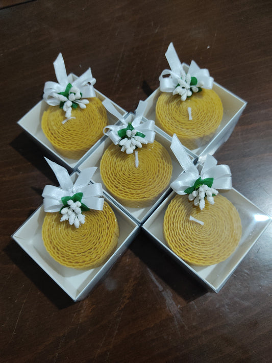 Special Wedding Favors, Unity day Favors, Bridesmaid gifts, Hand-rolled Beeswax Candles
