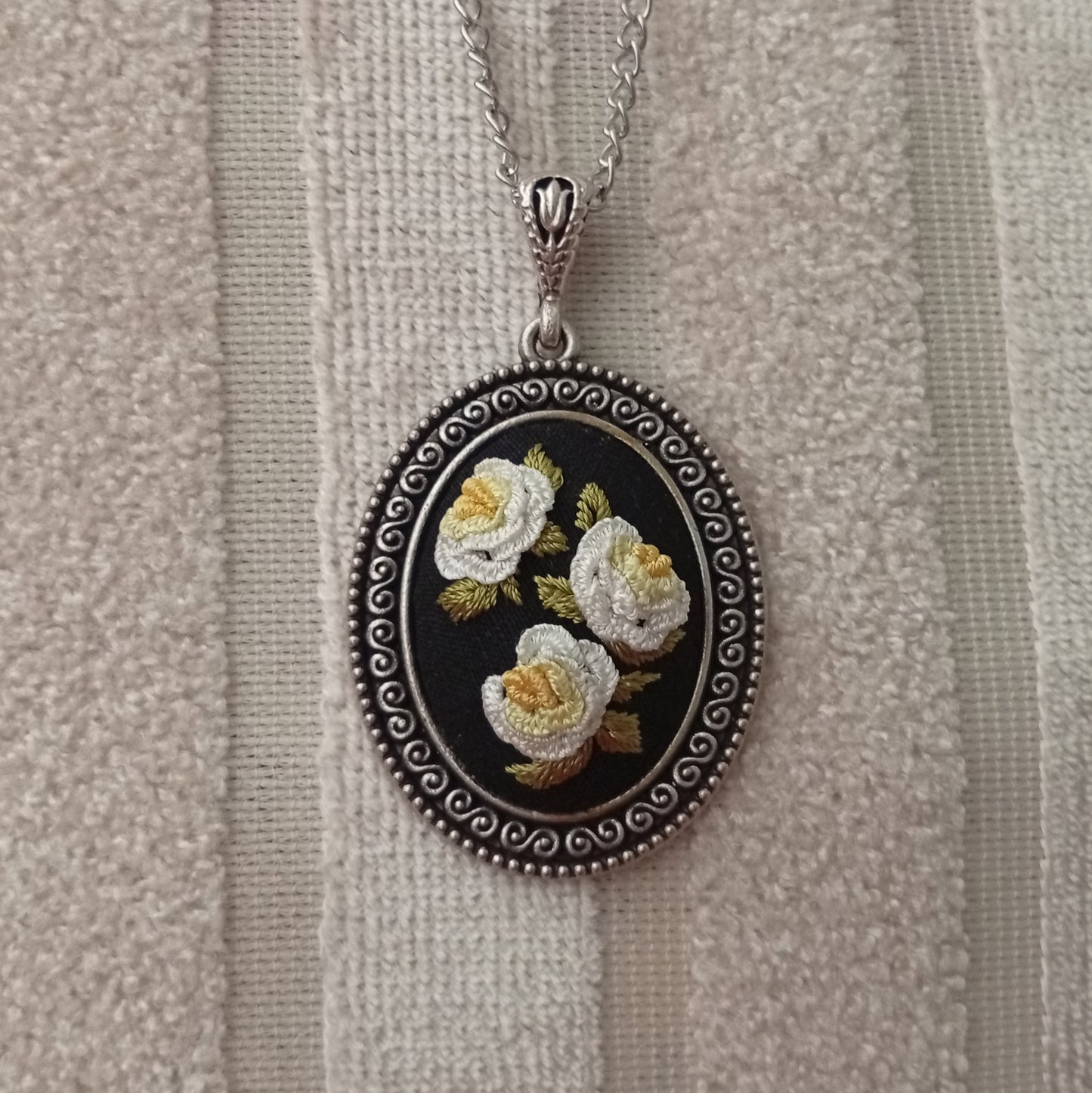 Hand Made Rococo Embroidery Necklace